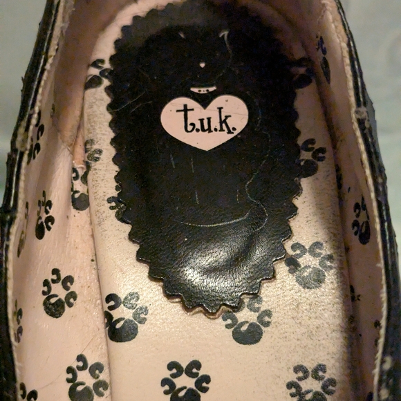 Tuk Size 9 Black with Stars - Picture 7 of 8